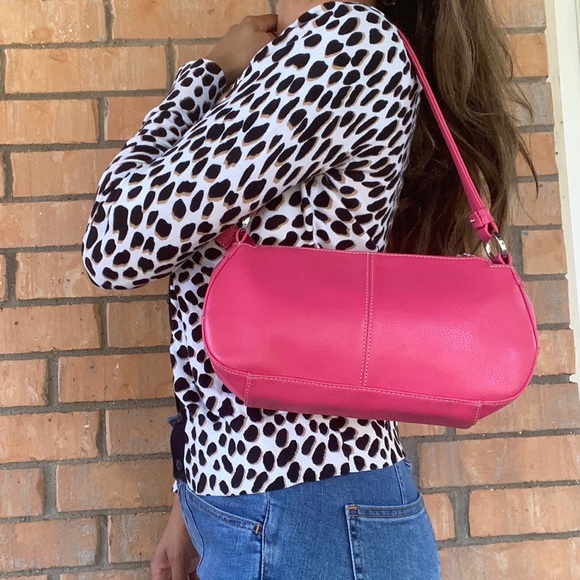 New York and Company Purse - Picture 2 of 6